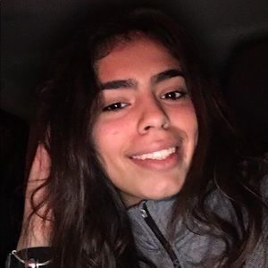 Meet your Posher, Celeste